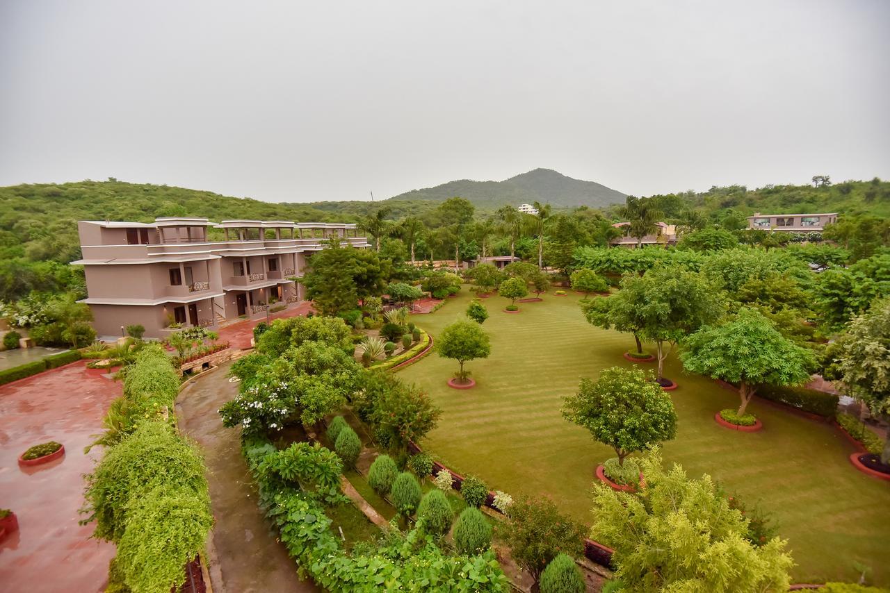Araliayas Resort & Spa Udajpur Zewnętrze zdjęcie